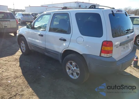 2006 Ford Escape Xlt z USA, uszkodzony, nr VIN 1FMYU03ZX6KA05538